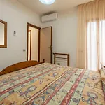 Ξενοδοχείο με διαμερίσματα Giannella Apartment 3*